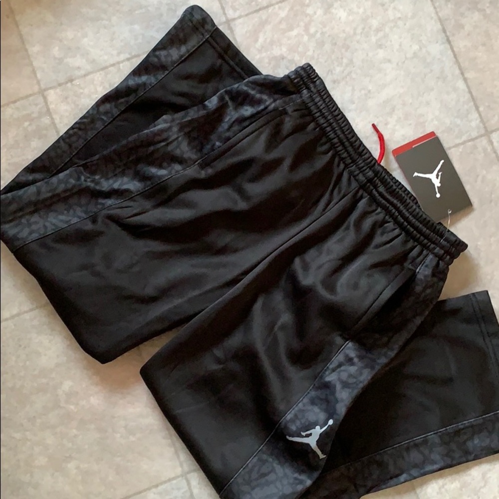 Nike Air Jordan Therma-Fit Sweatpants 🏀🖤